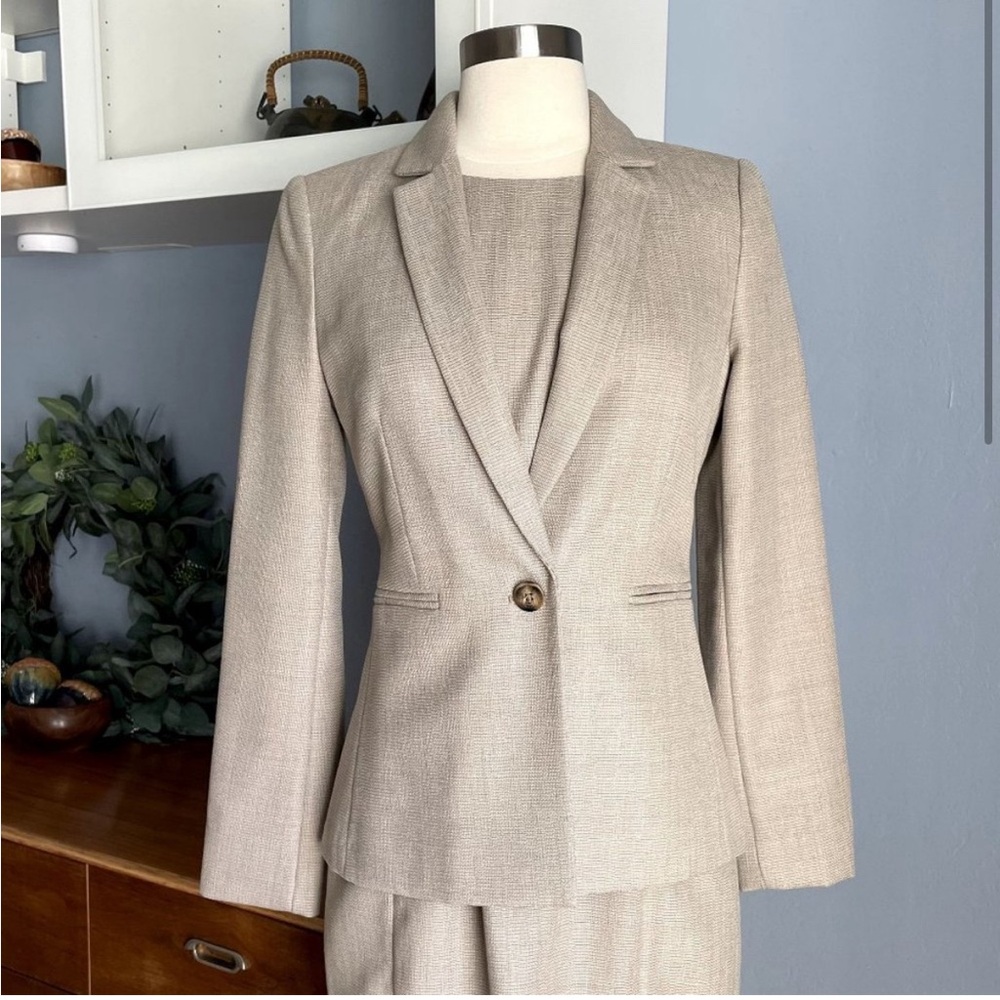 HOBBS London Dress & Jacket Suit Set Taupe Gray
